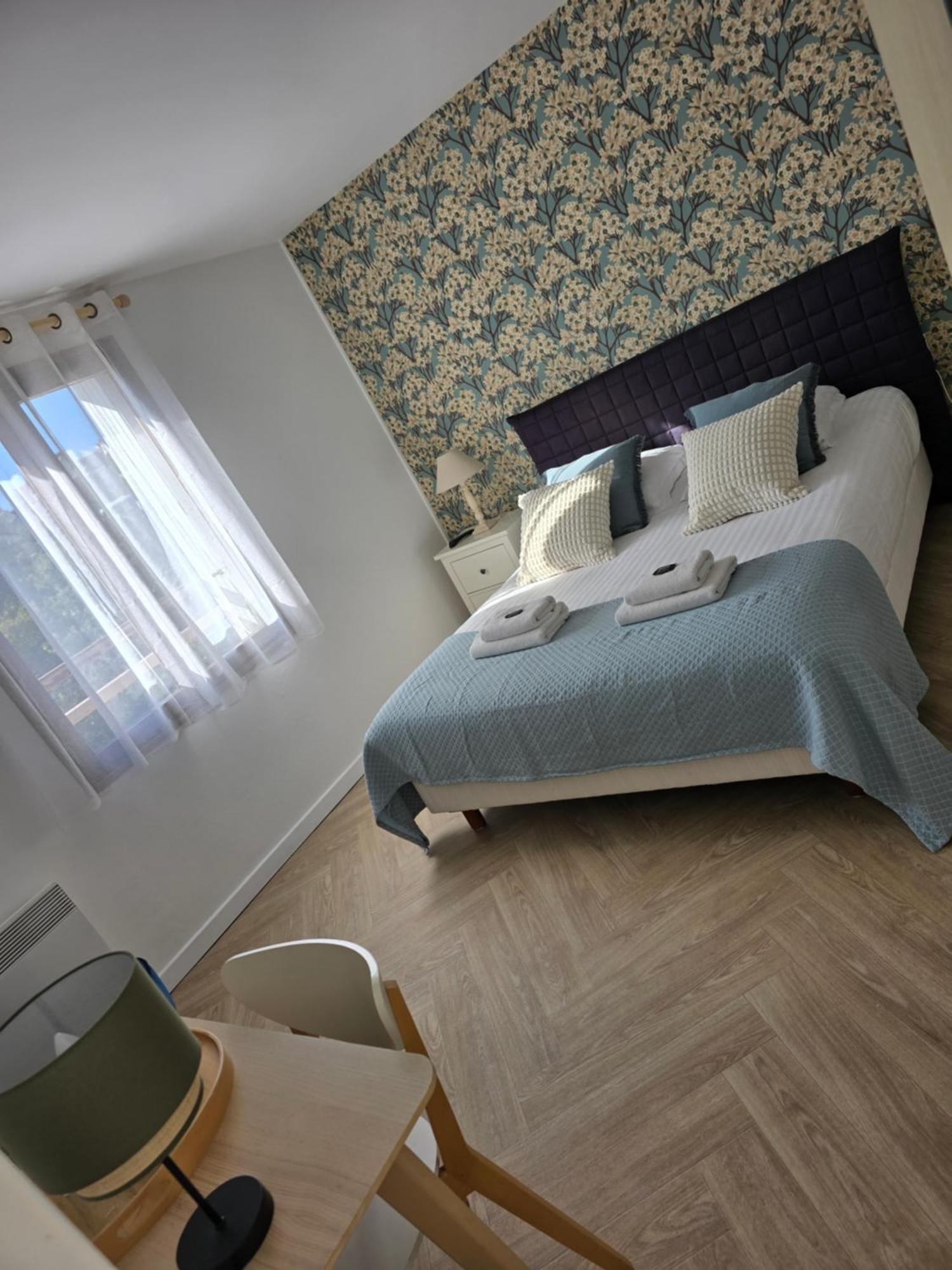 Hotel L'Ideal Le Mountbatten Arromanches-les-Bains Eksteriør bilde