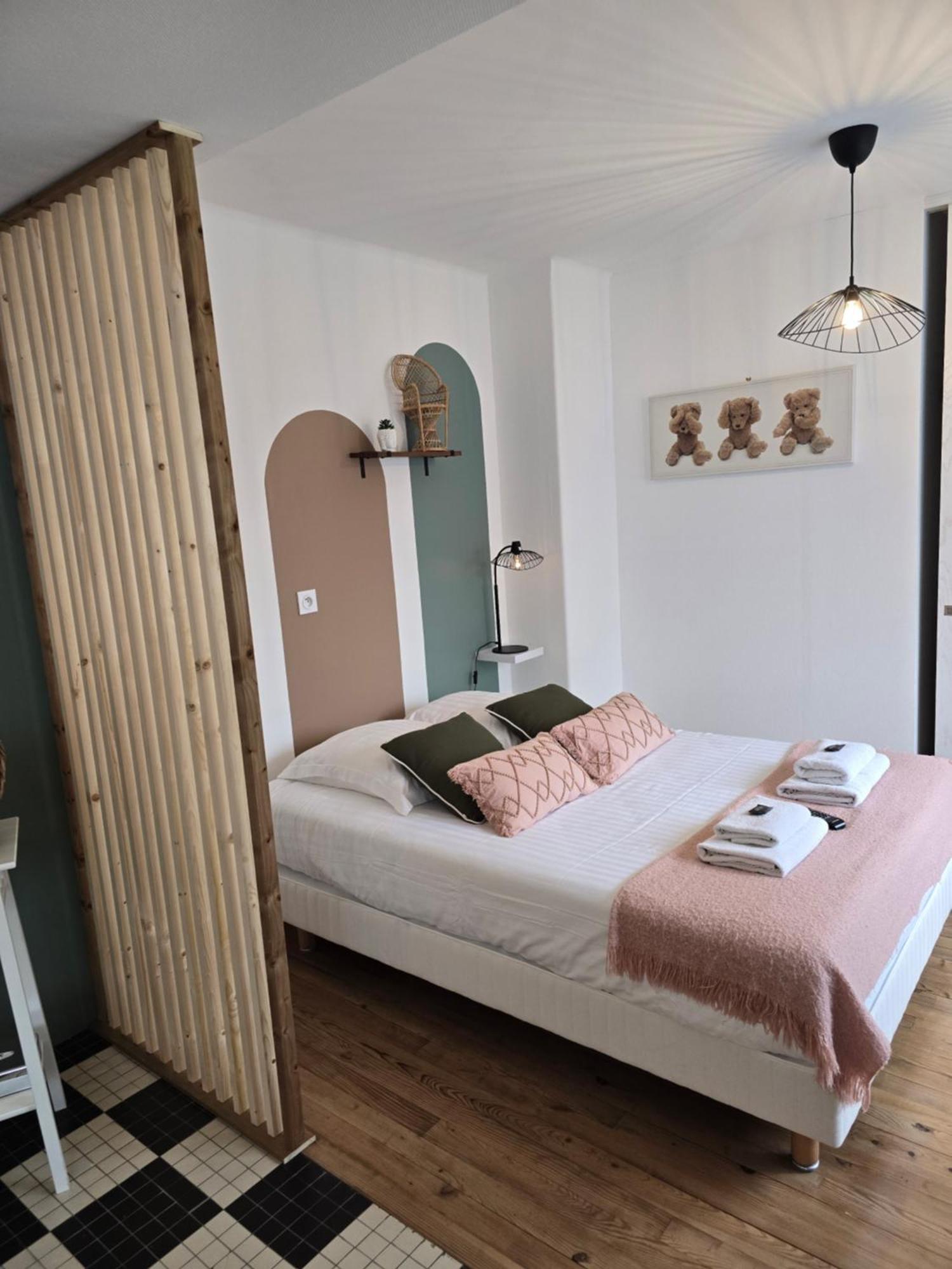 Hotel L'Ideal Le Mountbatten Arromanches-les-Bains Eksteriør bilde